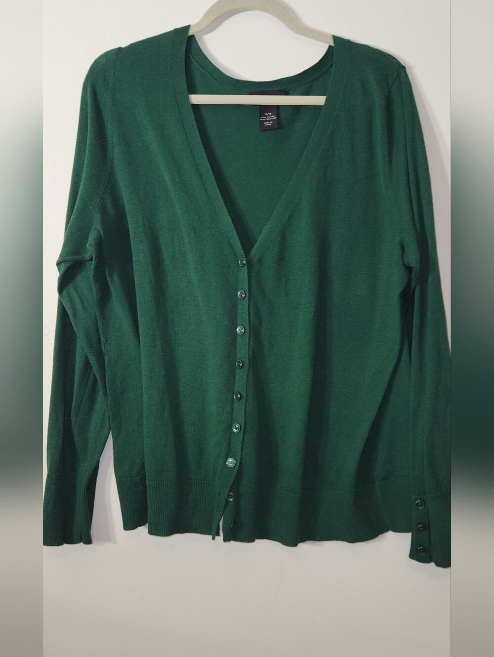 💚 Lane Bryant 💚Forest Green V-Neck Button Cardigan Sweater - 14/16